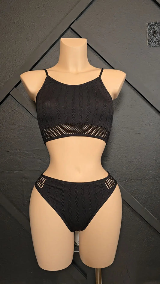 Black swim suit